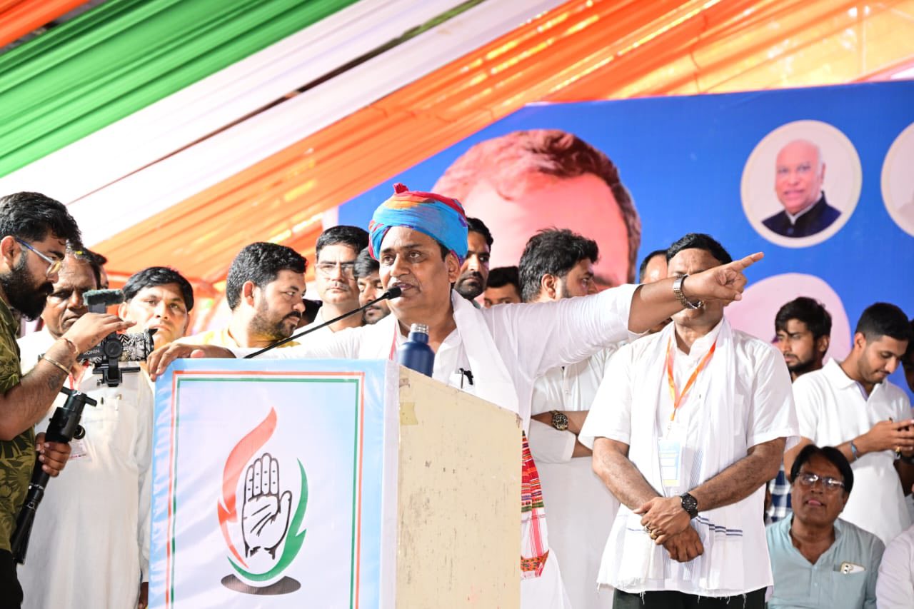 ‘जीएसटी से जनता को लूटा, माफी मांगनी चाहिए’; पीएम मोदी के बांसवाड़ा दौरे पर कांग्रेस का हमला