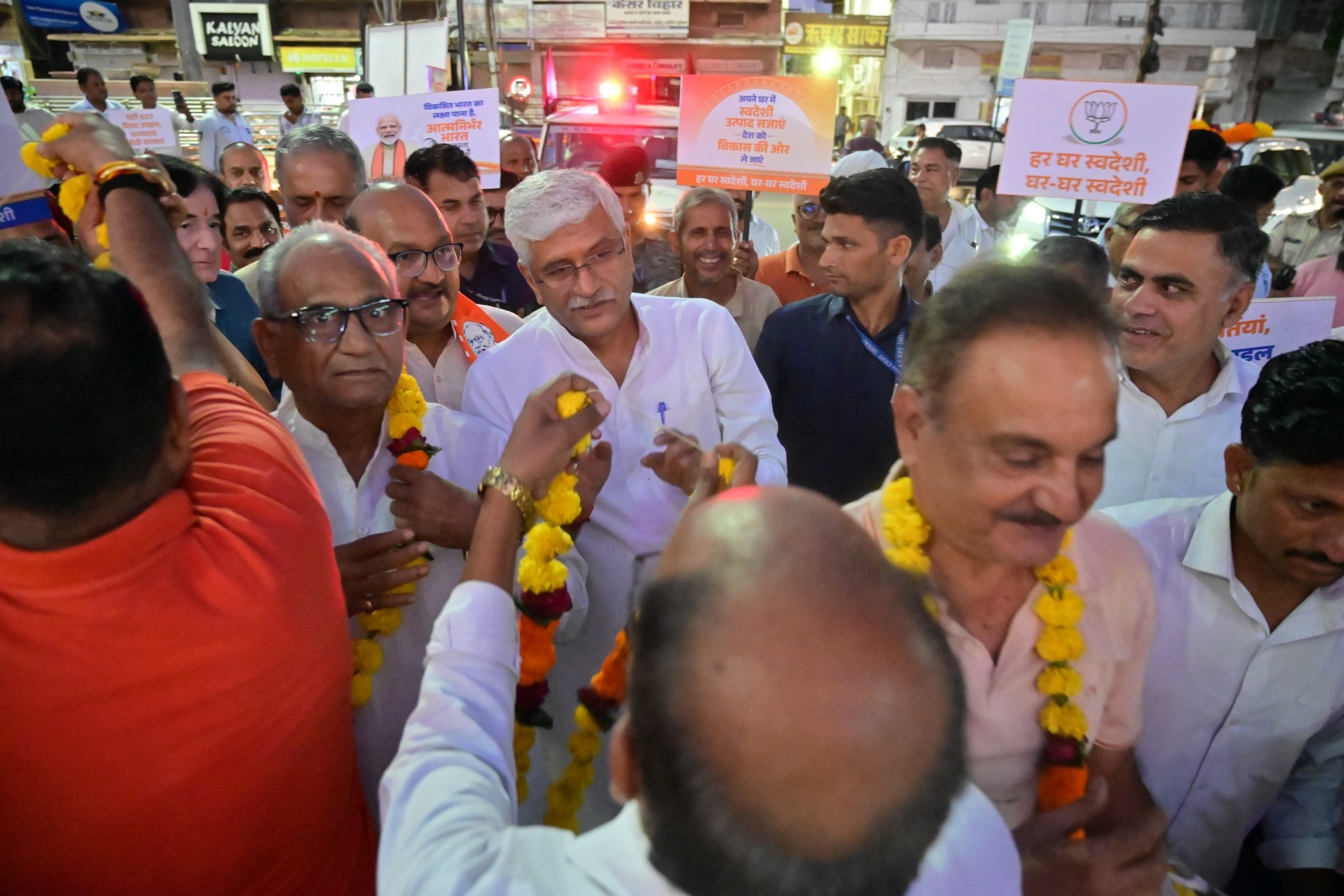 Rajasthan News: ‘जब भी बाजार जाएं, स्वदेशी समान लाएं’, जोधपुर में बोले केंद्रीय मंत्री गजेंद्र सिंह शेखावत