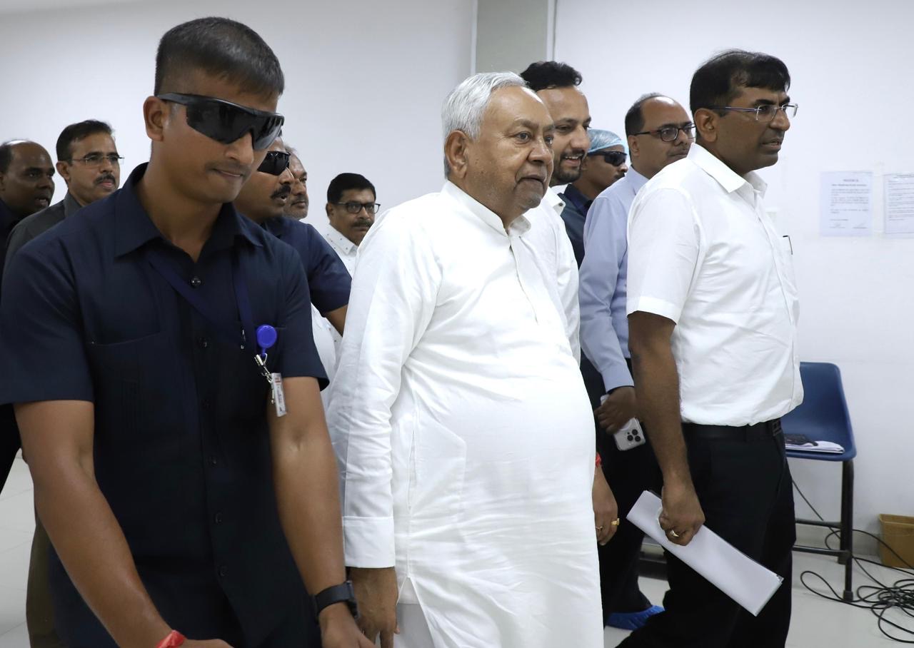 बिहार में नई सरकार के शपथ ग्रहण की तैयारियां शुरू, CM नीतीश ने बुलाई कैबिनेट बैठक, गांधी मैदान में एंट्री बंद