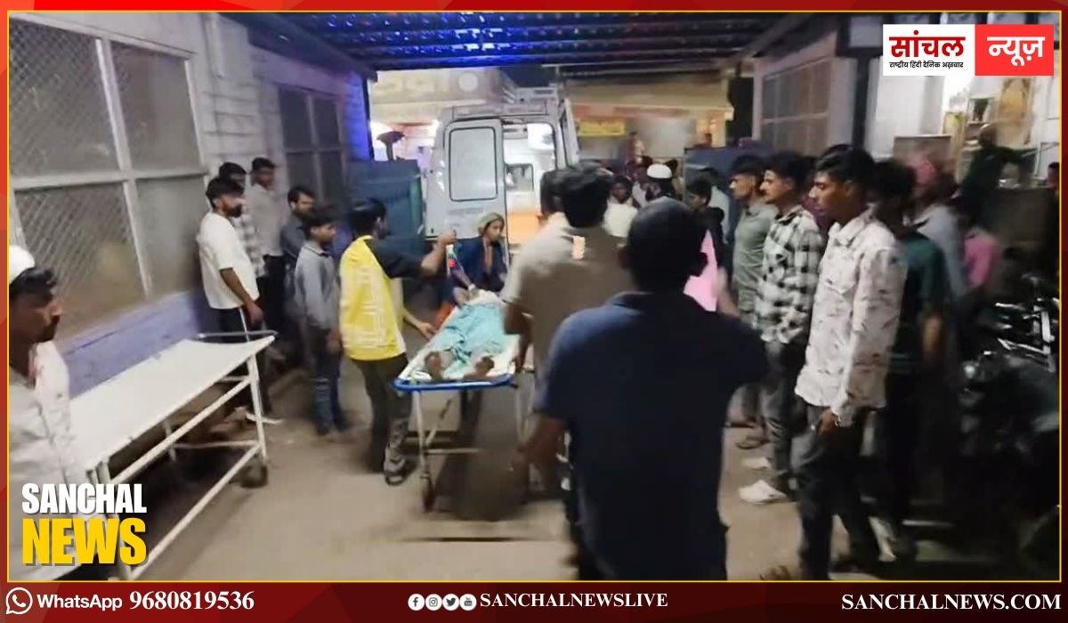 फलोदी-बीकानेर नेशनल हाईवे-11 पर खड़े टेम्पो को ट्रॉले ने मारी टक्कर; 4 की मौत, 12 लोग घायल