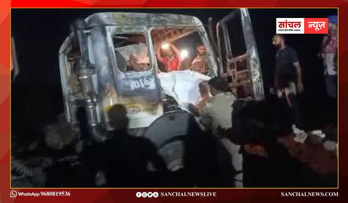 पार्किंग में खड़े ट्रेलर में लगी भीषण आग, किशनगढ़ में देर रात भयावह हादसा, ड्राइवर की दर्दनाक मौत, जांच में जुटी पुलिस