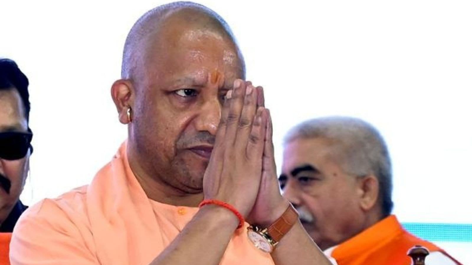राजनाथ सिंह के बेटे पंकज सिंह यूपी के नए डिप्टी CM की रेस में? 6 नए मंत्री भी राज्य सरकार में शामिल किए जा सकते हैं