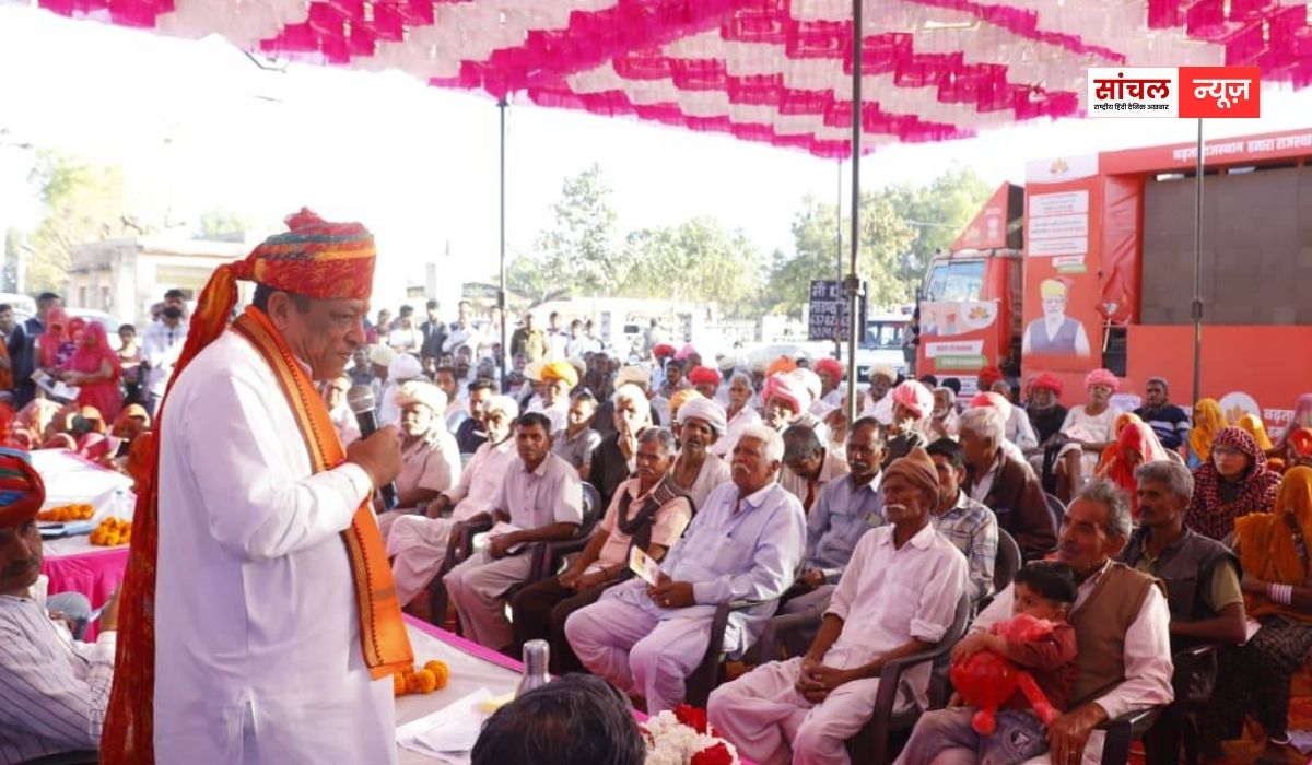 सुमेरपुर विधानसभा क्षेत्र के गांव कूरना में उमड़ा जनसैलाब, राज्य सरकार के जनकल्याणकारी एवं सुशासन आधारित कार्यों की जानकारी