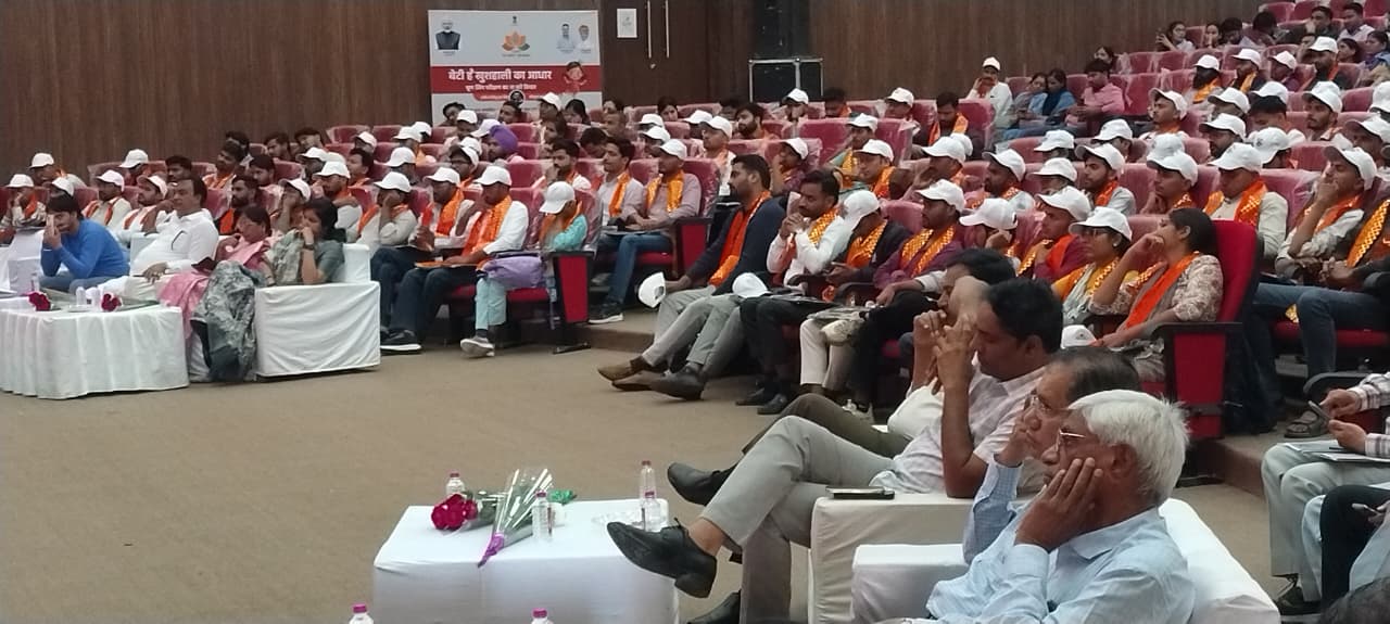 प्रधानमंत्री श्री नरेंद्र मोदी ने प्रदेश को दी 16 हजार 686 करोड़ रुपये की विकास परियोजनाओं की सौगात
