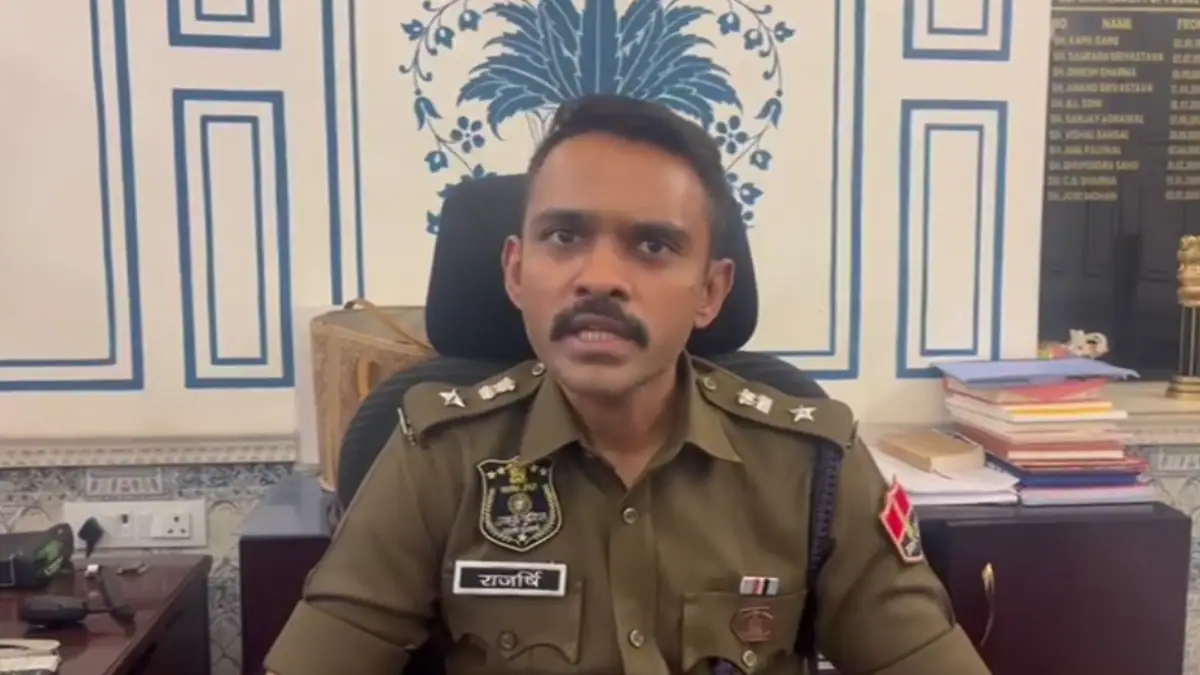 पुलिस रख रही है पैनी नजर, गैंगस्टर की पोस्ट को लाइक या फॉलो किया तो पहुंच जाएंगे जेल