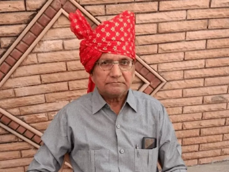पाली: देसूरी में छुट्टा सांड ने 85 वर्षीय बुजुर्ग को उठाकर पटका, इलाज के दौरान मौत; परिजनों में रोष, मवेशियों पर लगाम की मांग